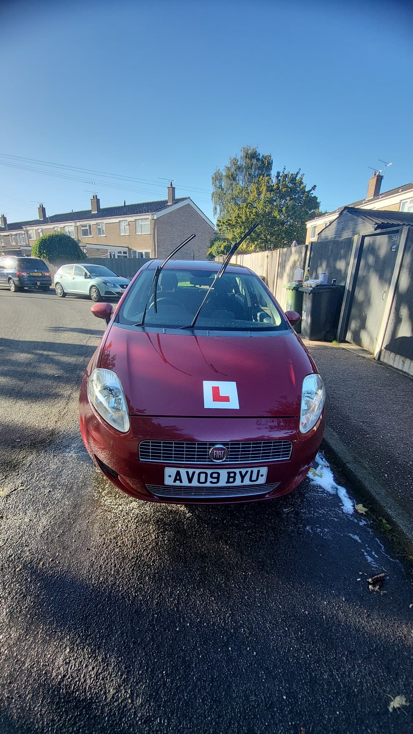 Red Fiat punto, cover photo